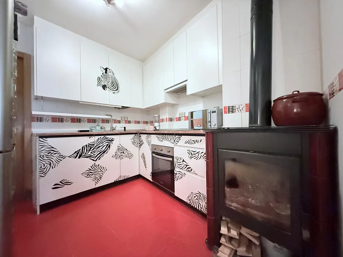 1f565524-f75d-409d-b95a-89147c99bdd5