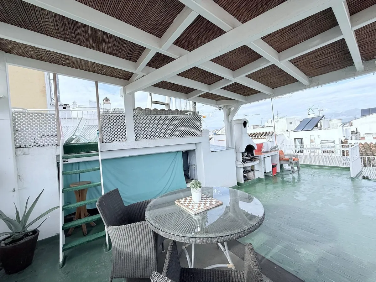 f7e2b6d1-1131-44c9-9d95-9fbef356ea9a