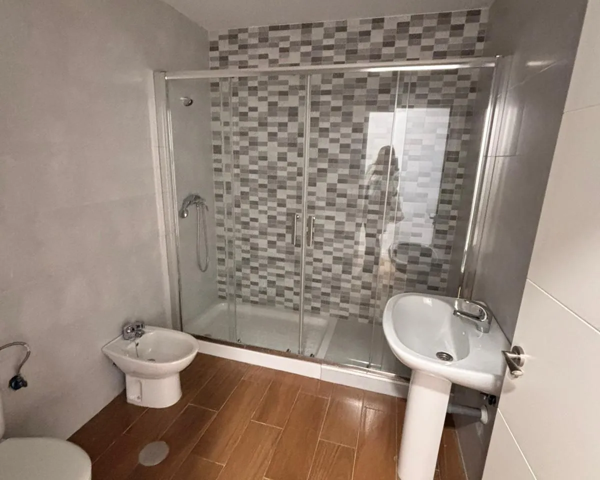 348bfe37-e936-4534-8ded-1bfbc690bd19