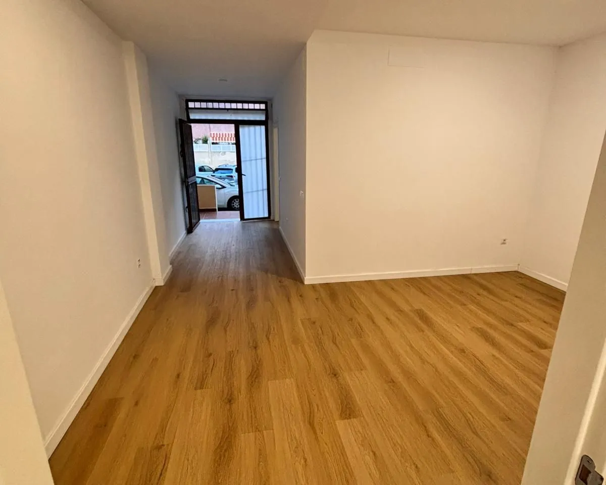 92dd66bc-b7d9-4967-a9ba-07d13a2d051e