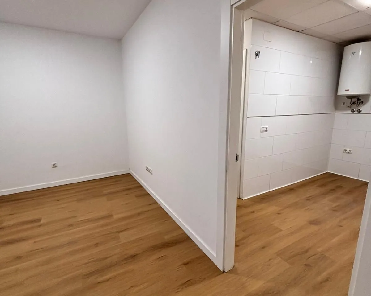 965bcbf5-9c08-4d8d-b4d6-f095f032c38e