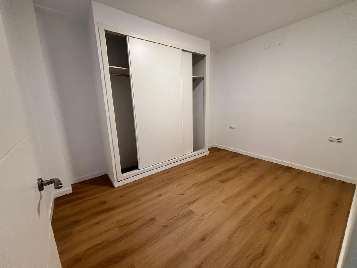 fbaffadb-2203-4df4-9c53-1a151d4590c4