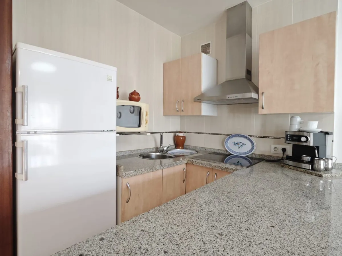 c7f3afc4-1149-493e-9c6d-b071bf42d555