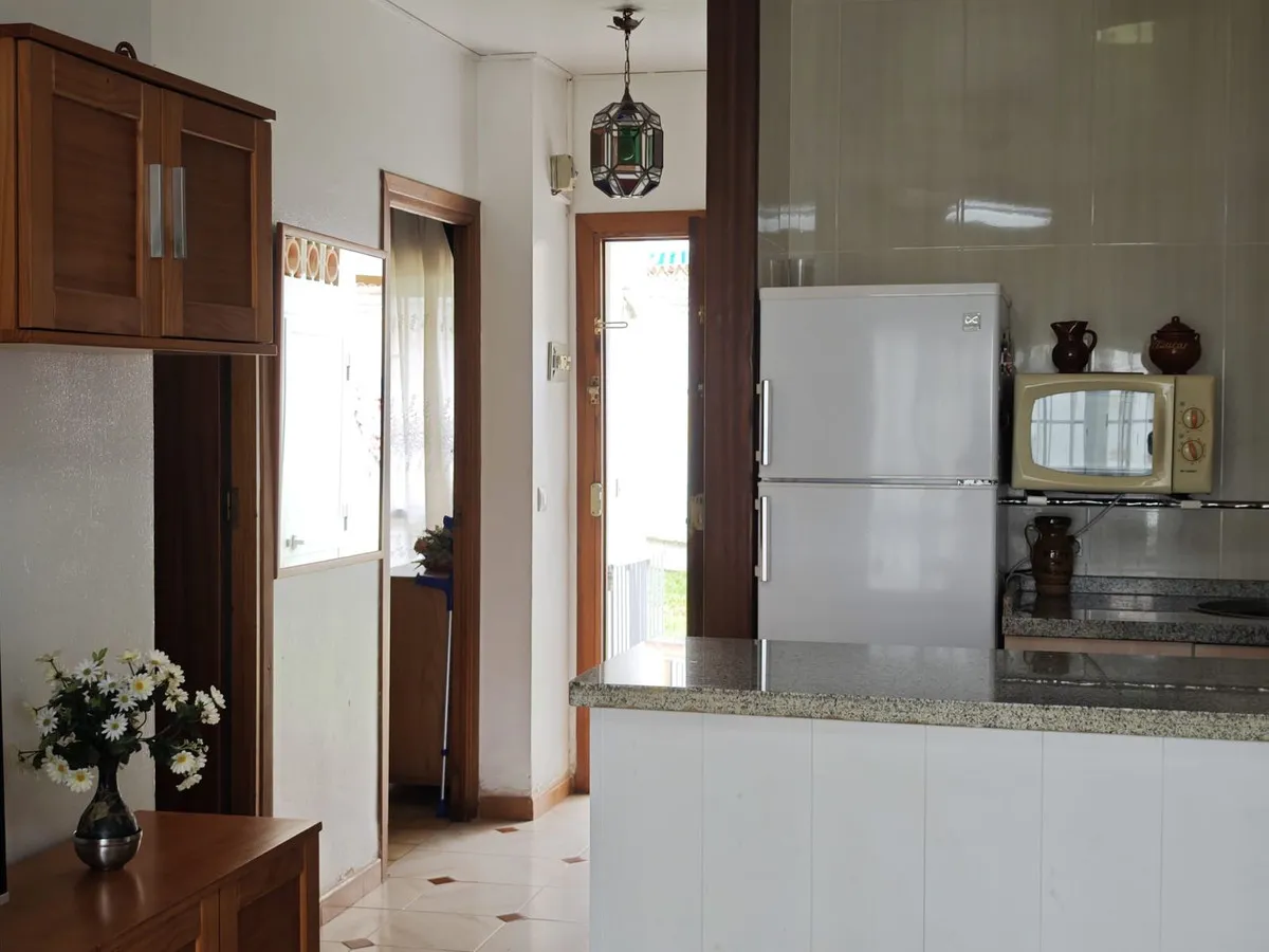 f0154568-13d6-459e-af1f-1d76b80cff27