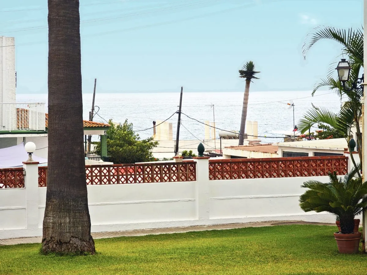 f0ea672b-ecad-41f0-a1a5-9f60de2def75