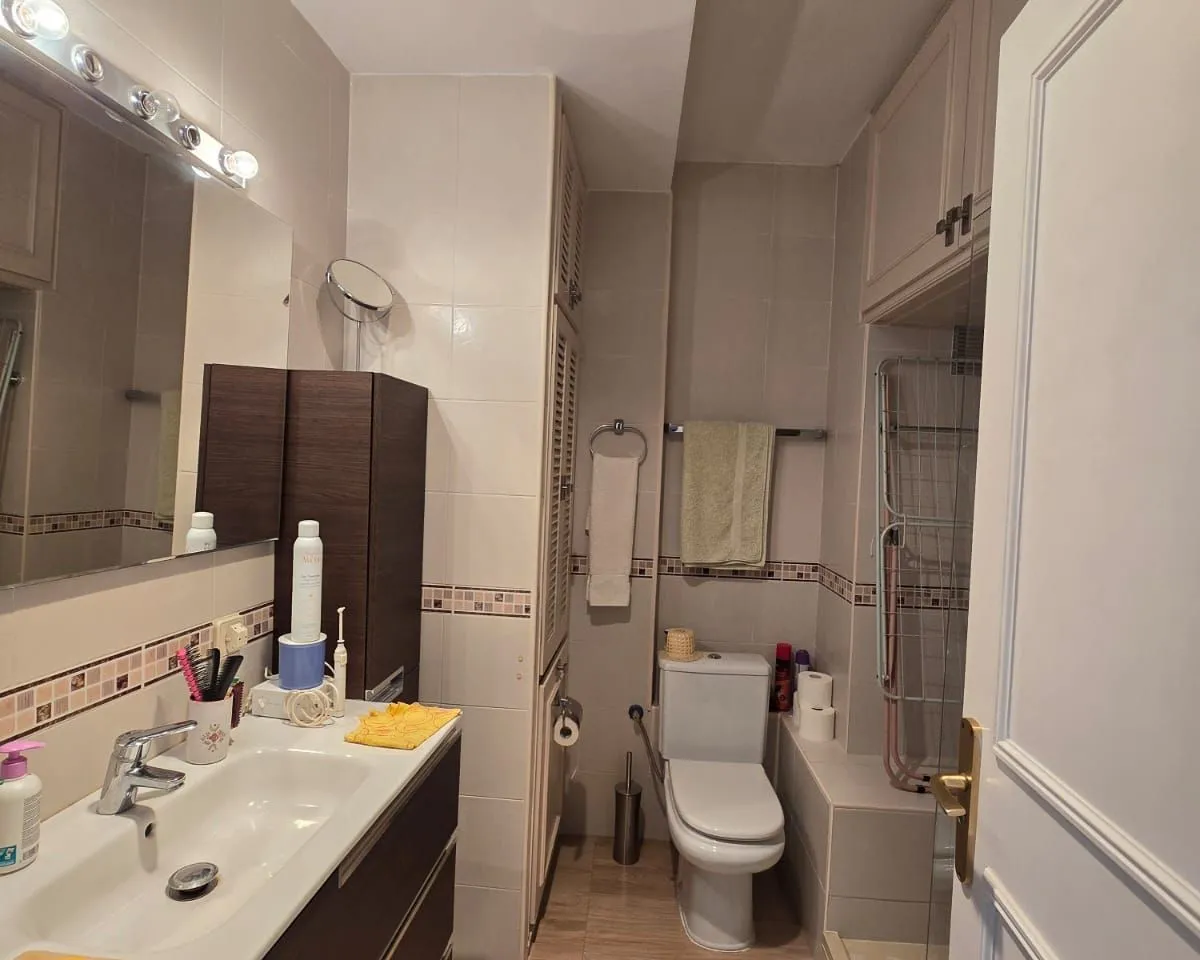 c277b9a9-ba1b-4f78-916a-0317b04c9c4d