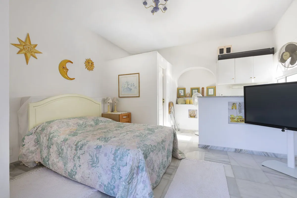 37a84d48-cd91-413f-a97b-244bbf8de347