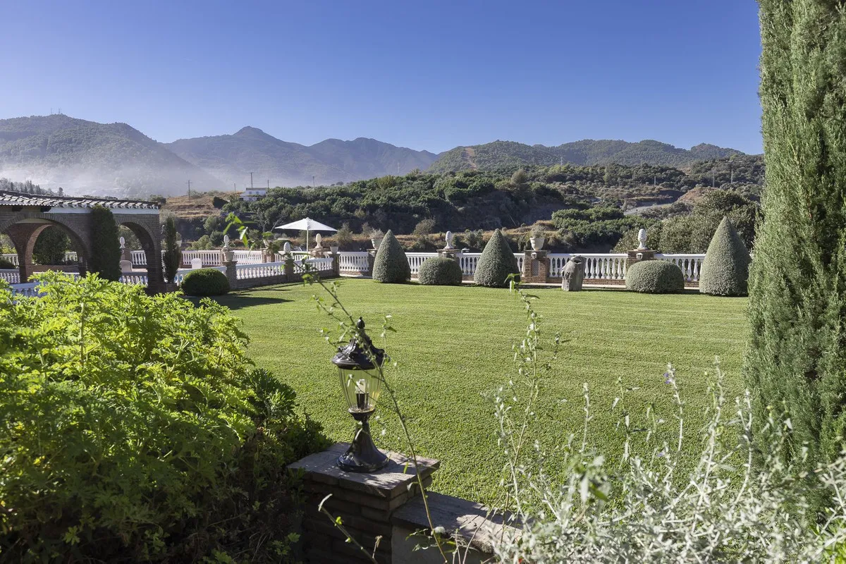 47207dc6-48b4-4610-bbfc-b63667159937