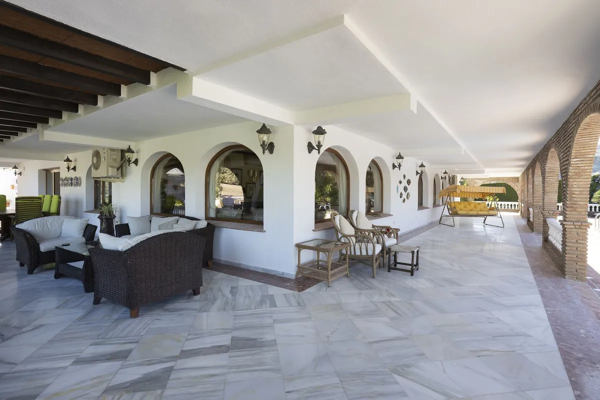 743c155d-7e4c-4024-8f7b-be0975493ee0