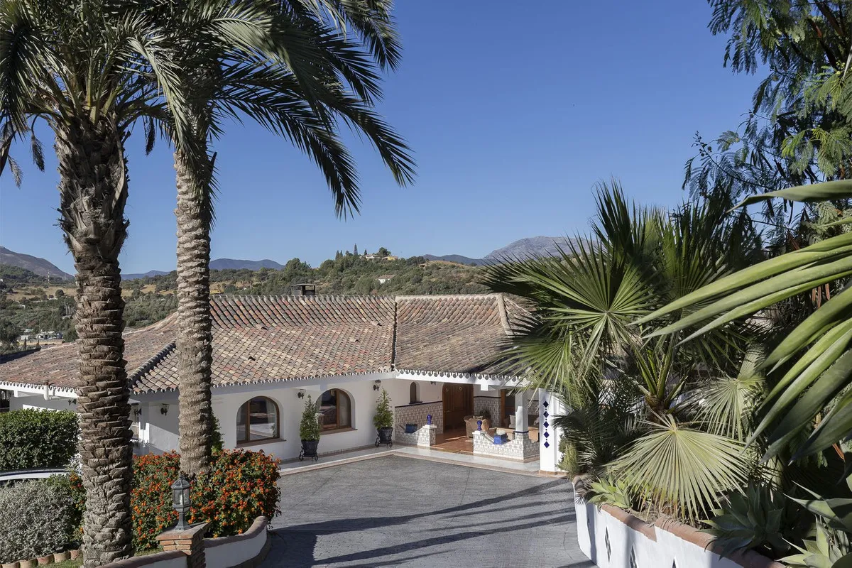 f5fd5db8-636d-4388-852a-6f9cafa7a0ef