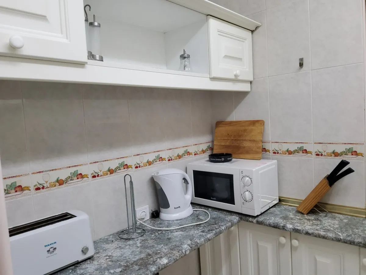 c4019759-80d5-4020-9f98-2e19467aa5a5