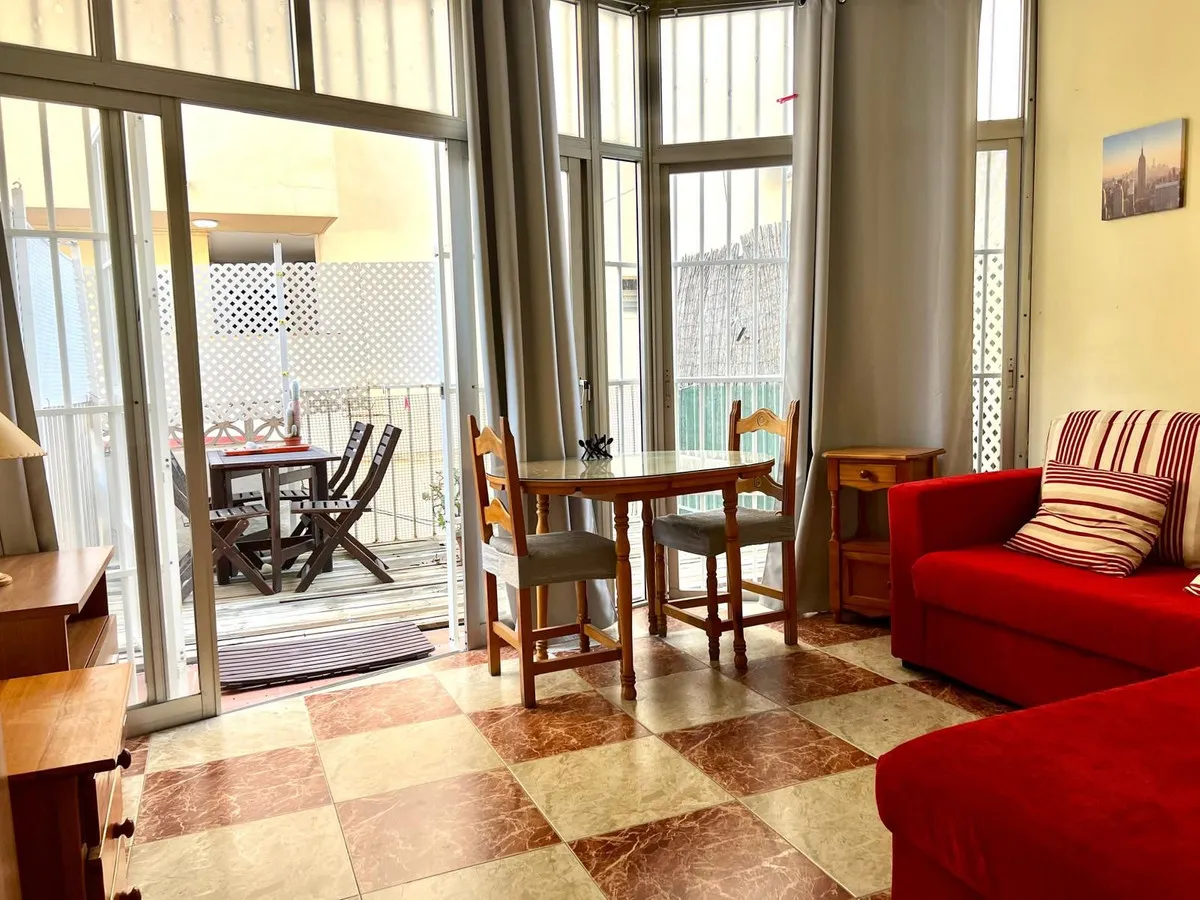 Central Fuengirola Apartment with Private Terrace