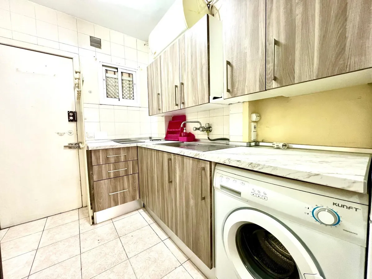 d0b1a6d2-7125-4530-a559-aa47618ee17d