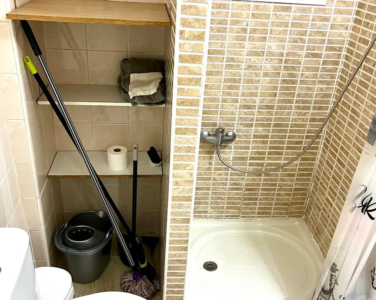 f4fb30a4-d6be-4b92-afbf-6a942f5e706f