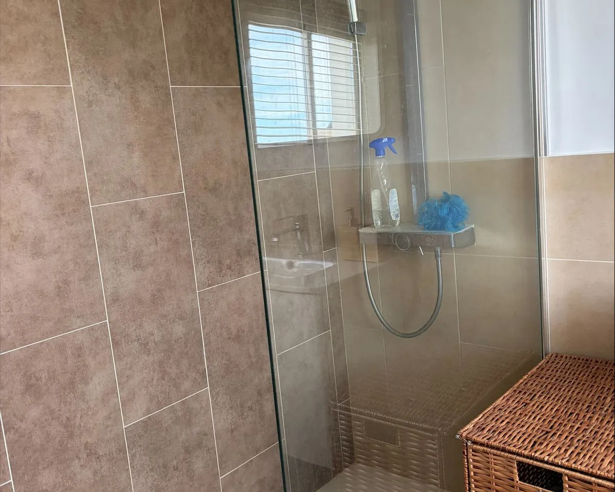 903ced96-79d4-4219-a6c3-c46454567d2e