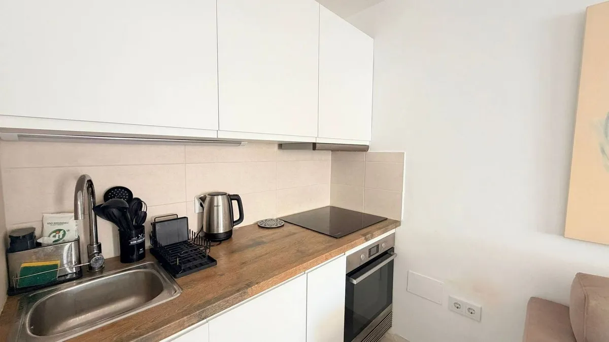 9122ac99-d5d7-44bb-9976-0b318dce8451