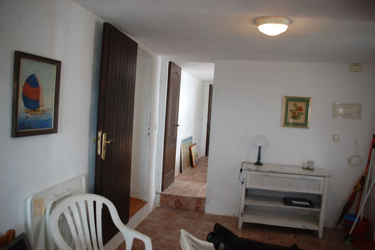 b424b395-0c9a-468c-8413-4e57fc1f030d