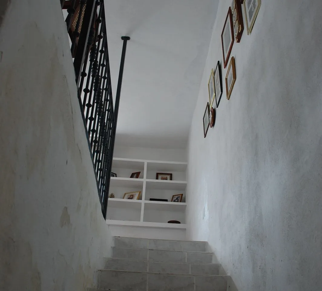 e82fd564-e790-47dc-8fd6-81092539f07e