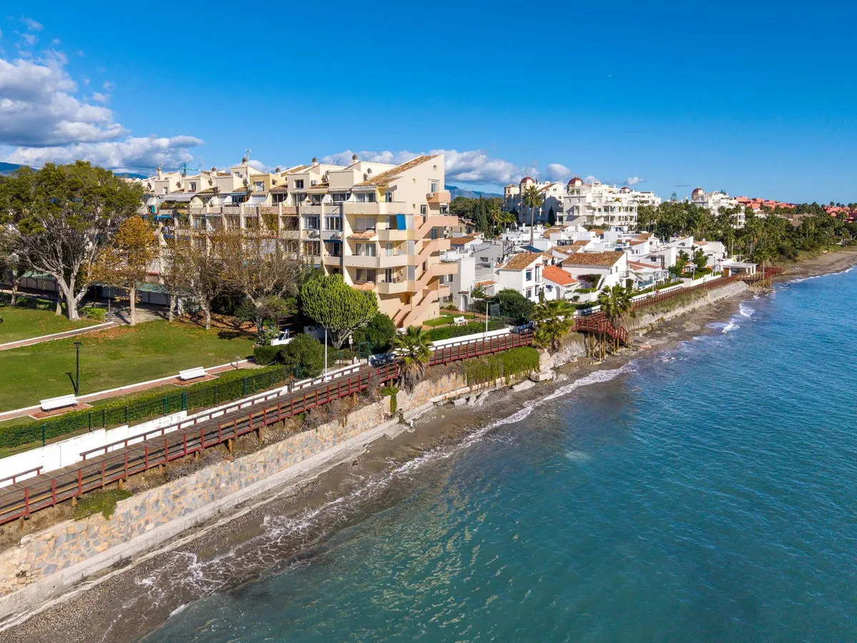 ea91c81c-9d4a-46f2-b136-a4b42d28d0dc