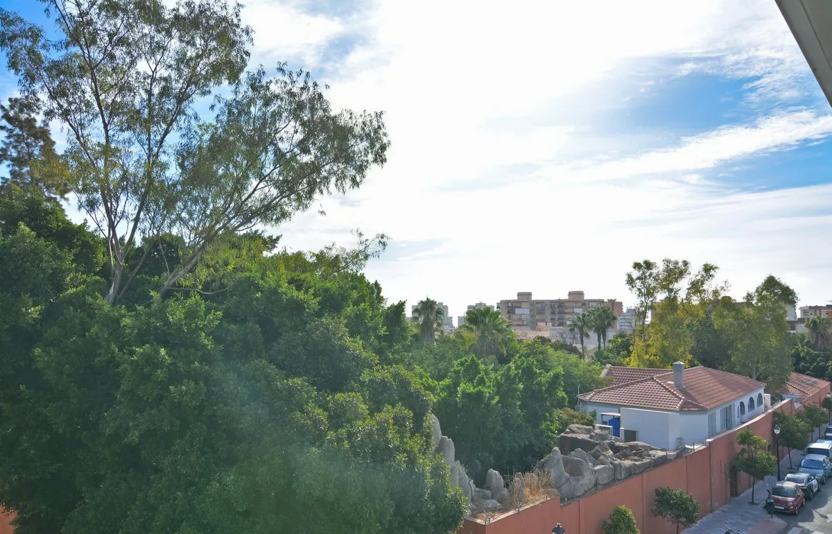 4a906945-5ed1-4634-942c-452e07329ec2