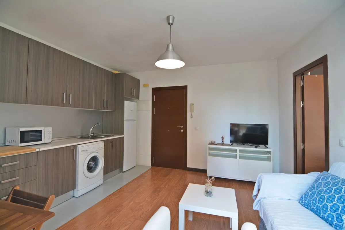 54fe553c-0d22-4004-993d-9e5c9738ca82