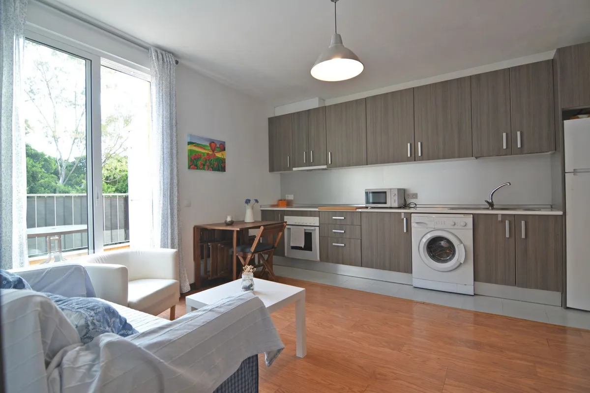 626d3dc4-eb2b-427f-8d0d-d1e22a499dd8