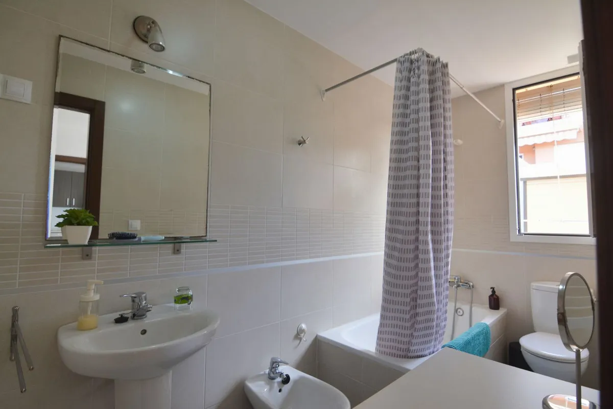 ff18a3ff-512c-44e1-9679-eb738fa0b43a