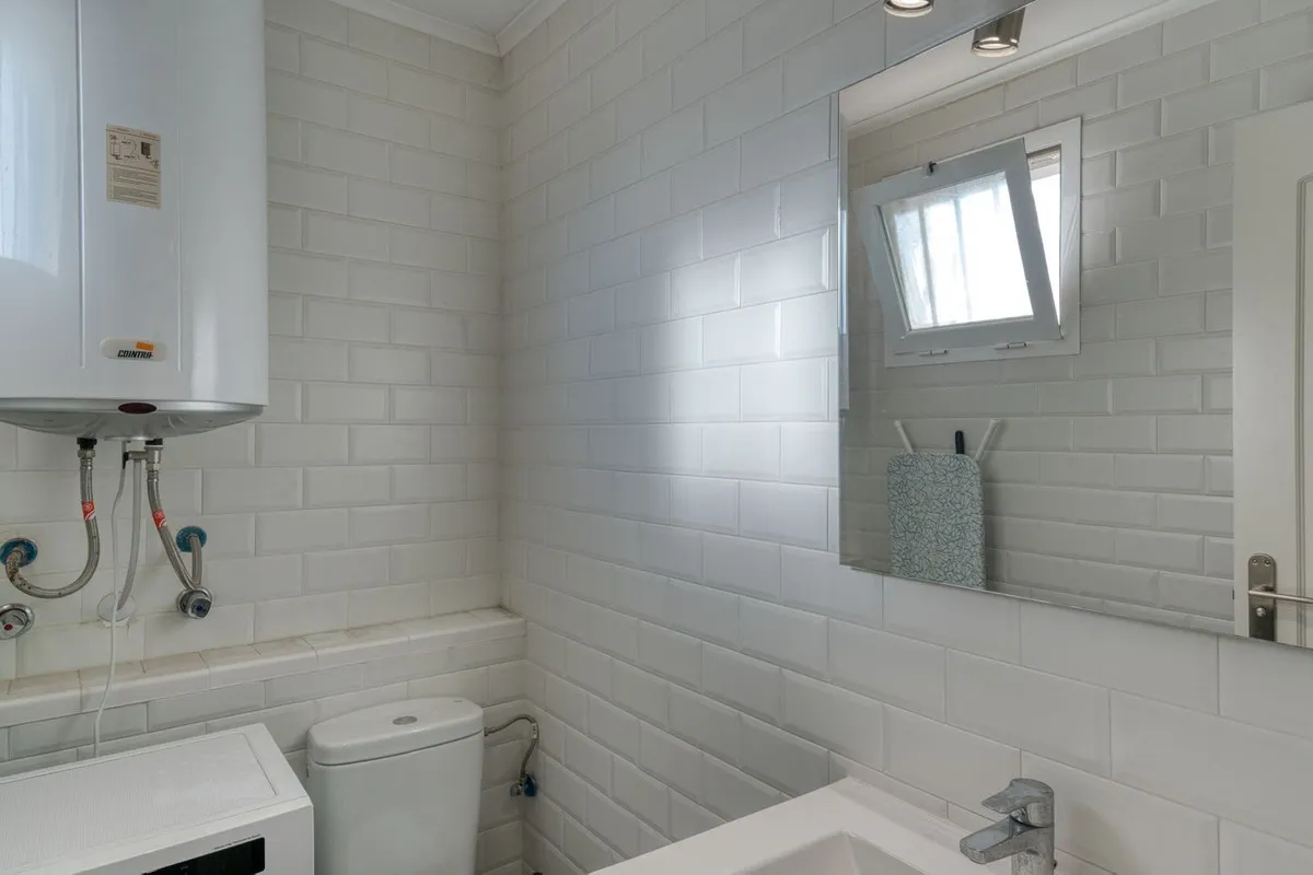 3b6dbedd-1579-48c8-b33c-43ad62f8ae43