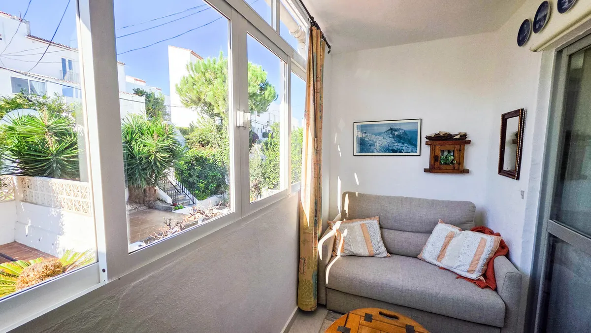 dd6198ca-9837-48ba-b9ea-45ca9a25a312