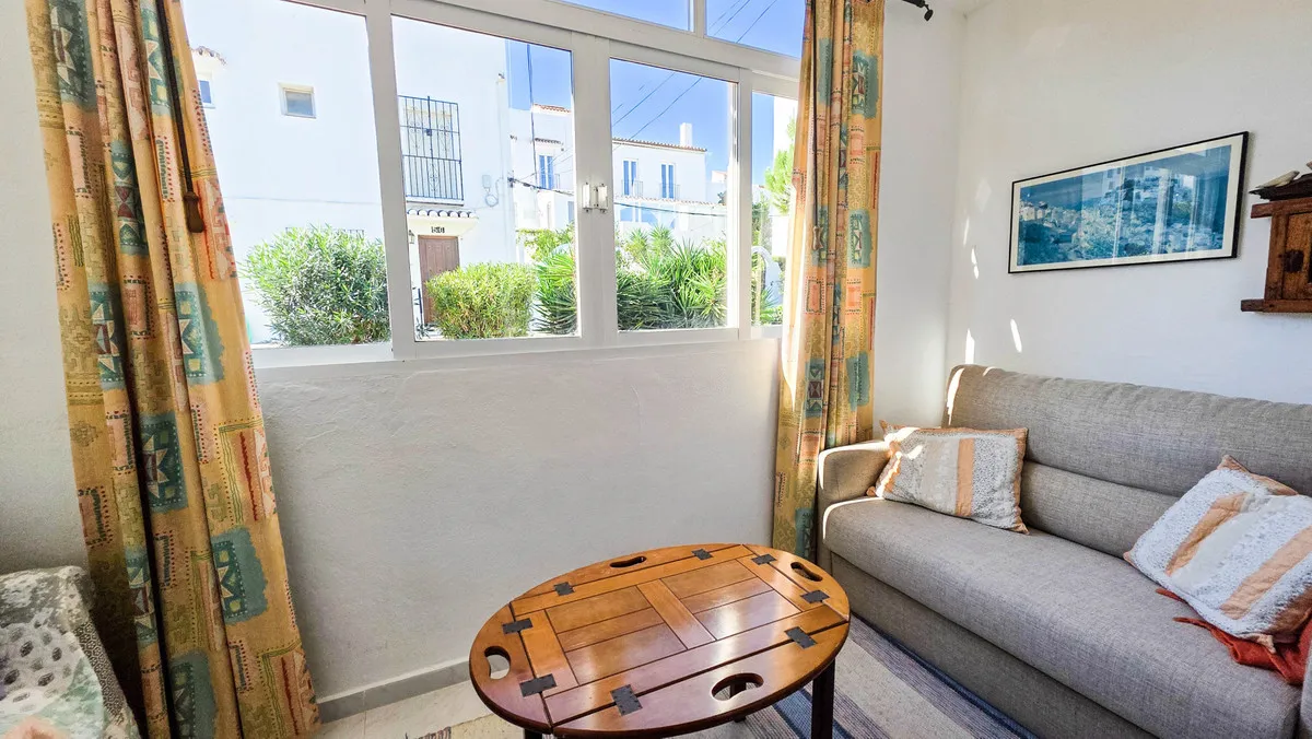 fc3d2eb0-0a0f-4a73-965a-ac9e5344bd58