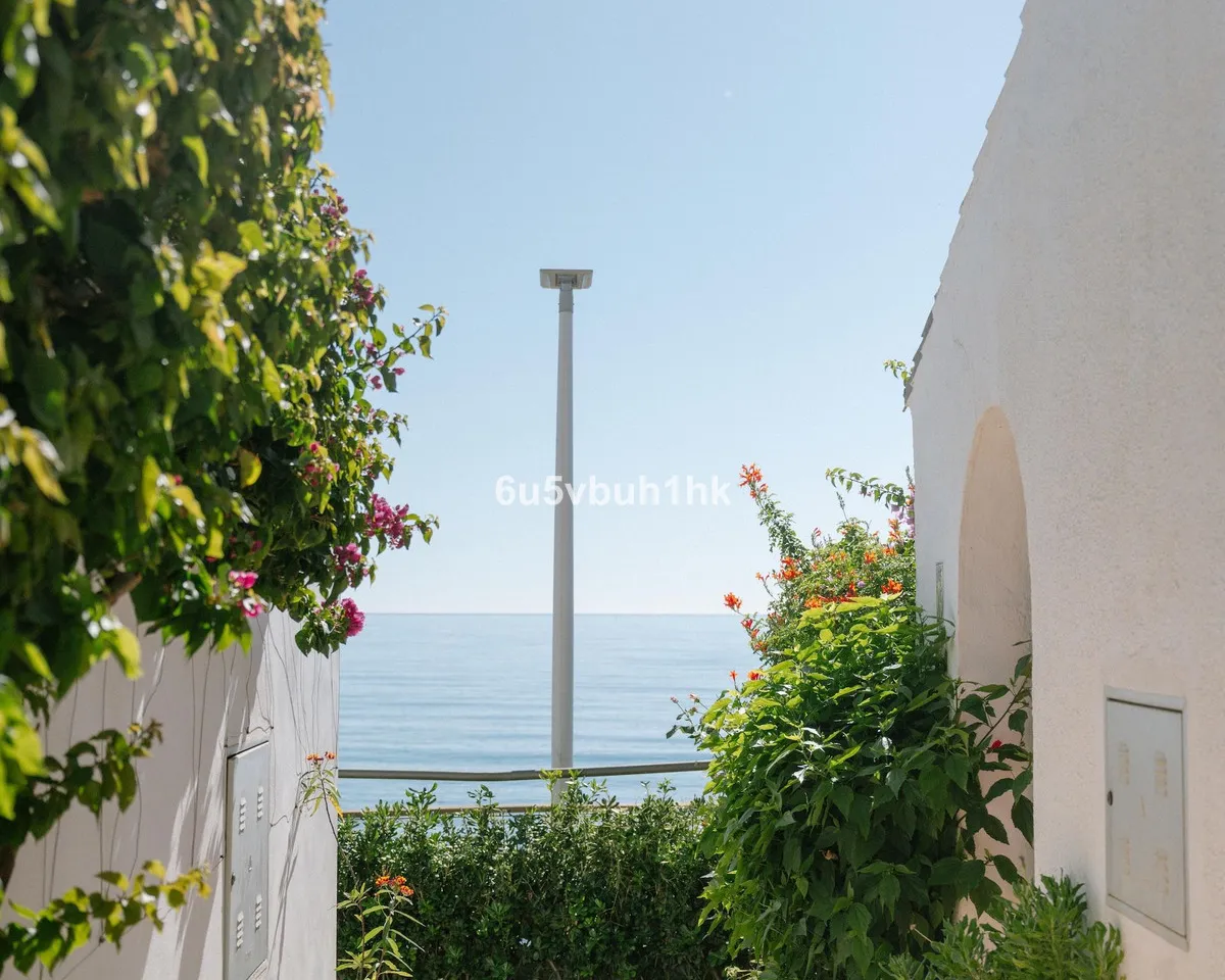 f803760c-c426-4fd4-a342-a1dbded0c83d