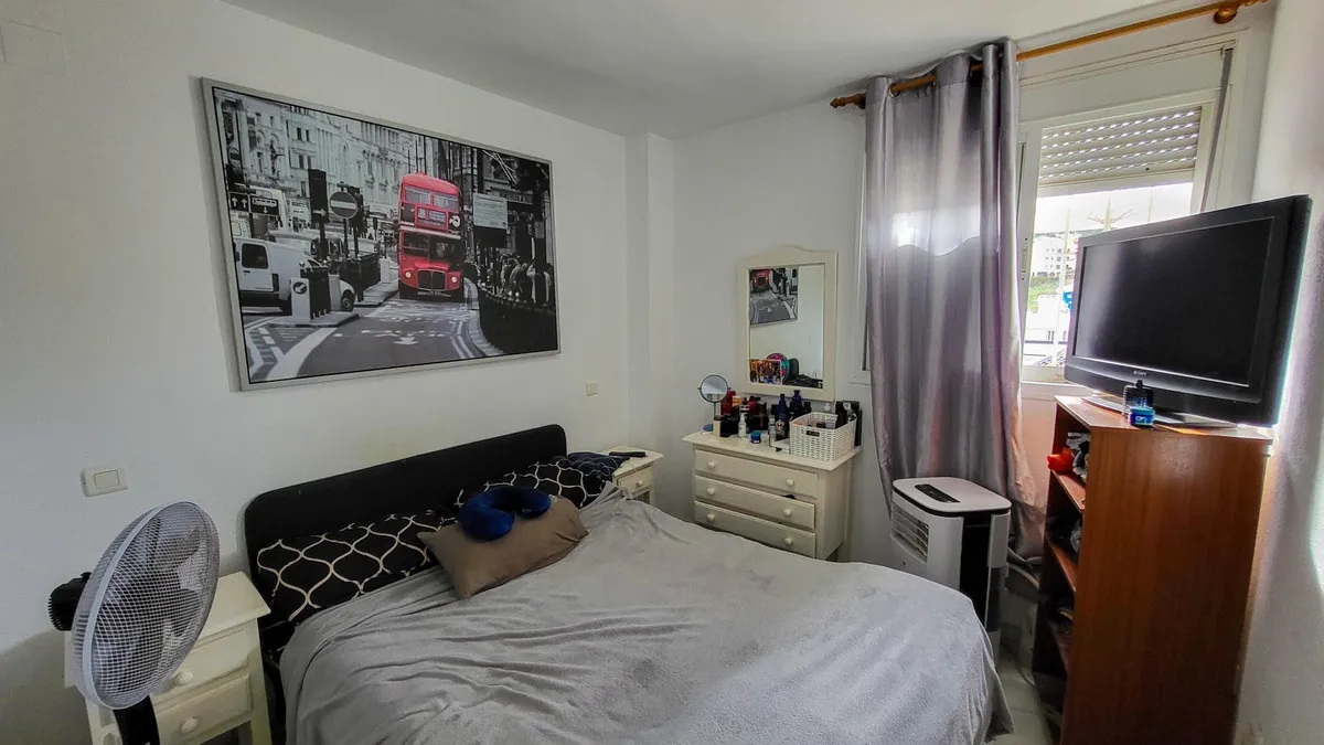 dae024fe-758b-4422-a5f5-9e5f43edf8f7