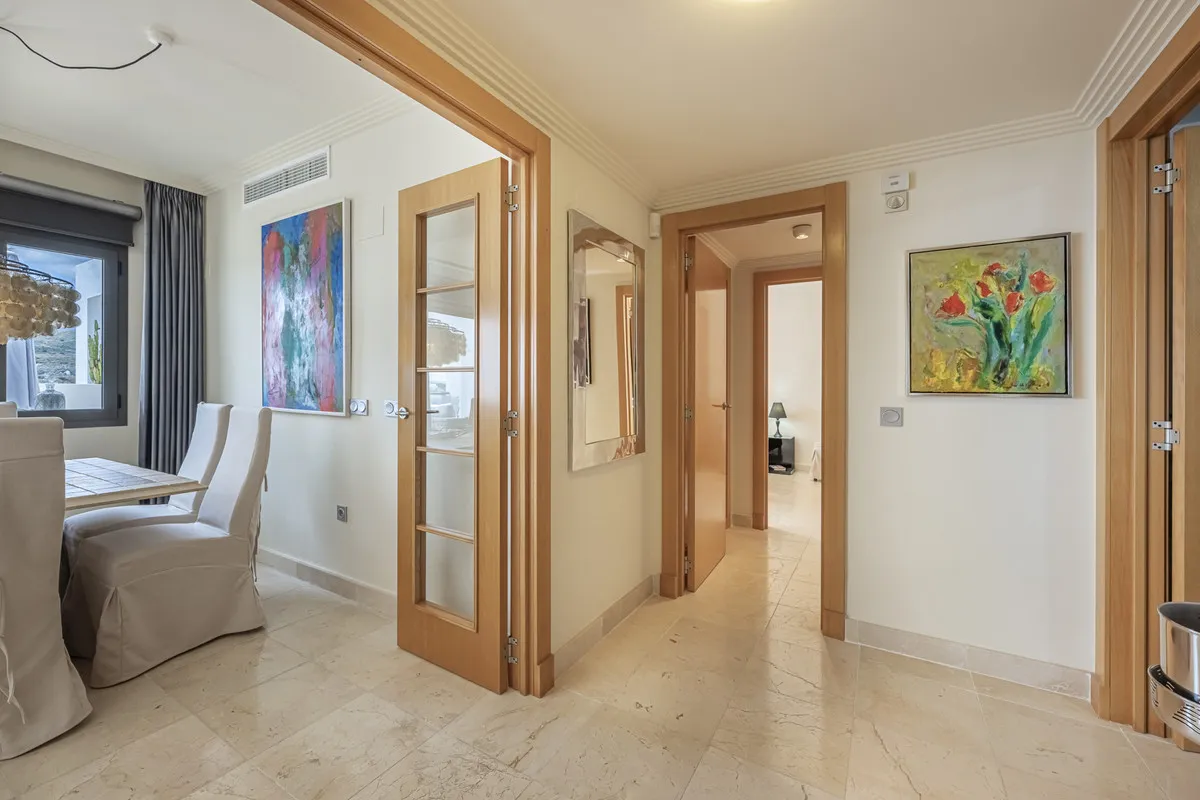 8bd2f435-1b12-4070-93f5-11077b97bb12