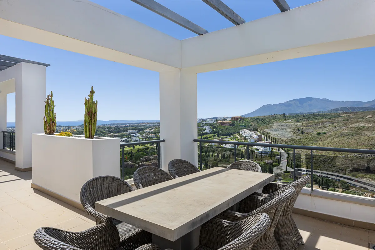 fcd7b853-ff64-4420-89e6-550881eec2ec