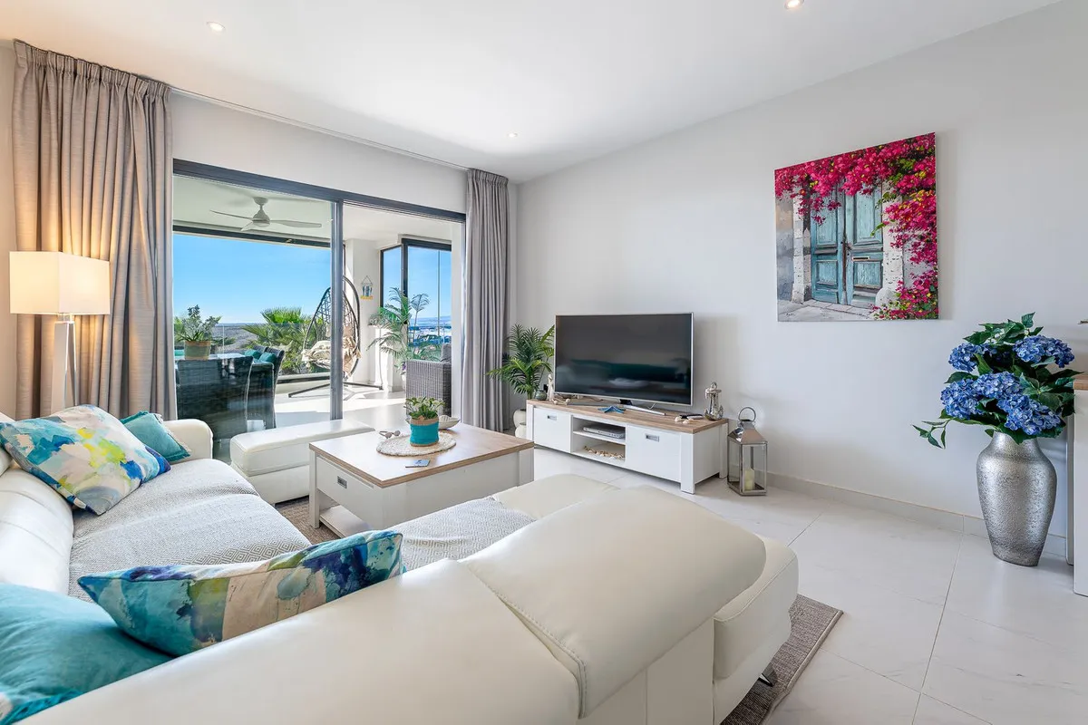 9bc264b7-7a77-41f4-875a-ddeff3c435b9