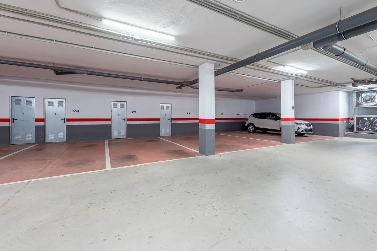 a0390288-7ad9-4119-83ad-16e9647c9811