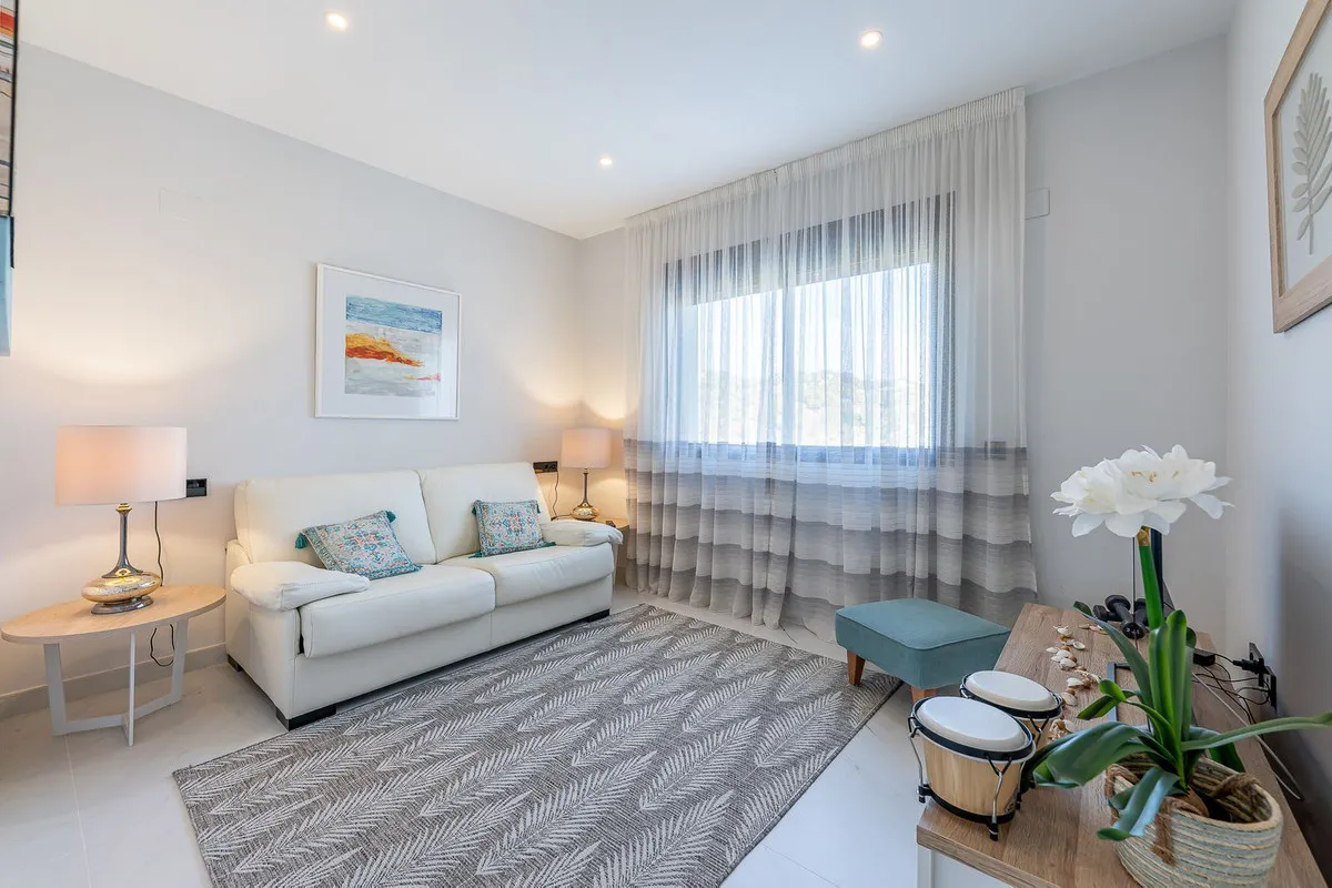 e86c7e29-4ec6-44dc-a48d-561522b95a52