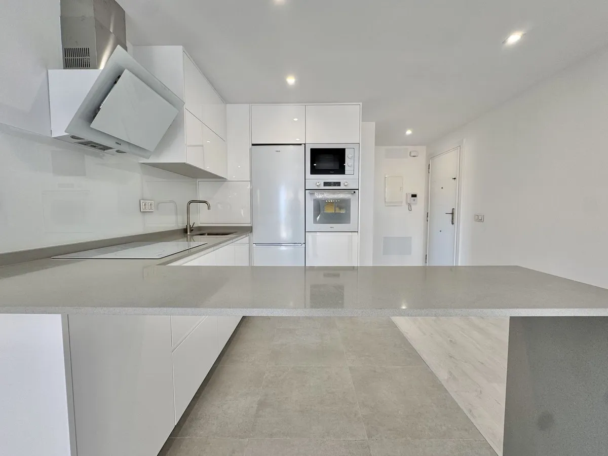 bb599e22-09f2-4aff-afe8-7d61f9dd14a0