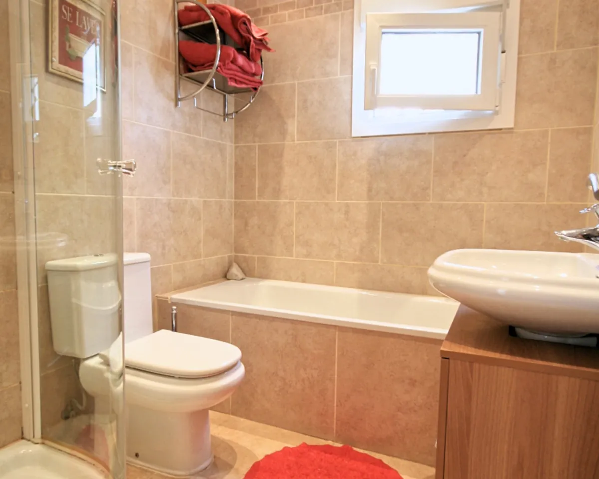 35152c1a-dad8-4a30-b35f-00fd6d700847