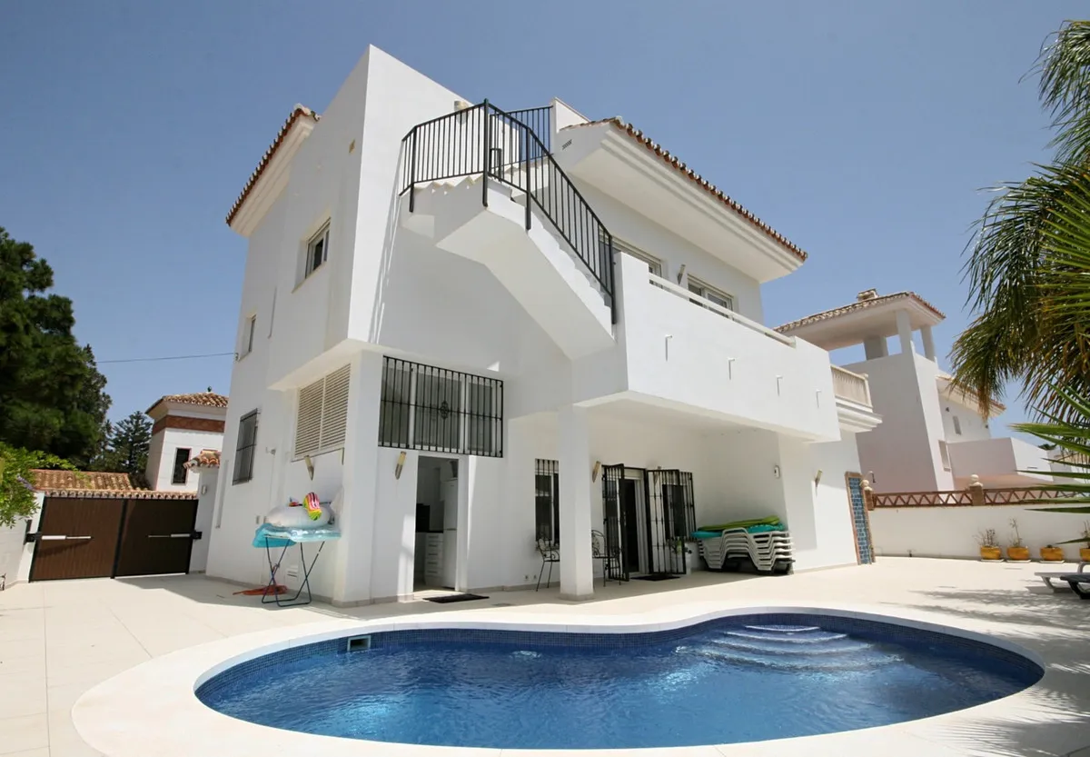 Modern Dual Living Beachside Villa in La Cala de Mijas