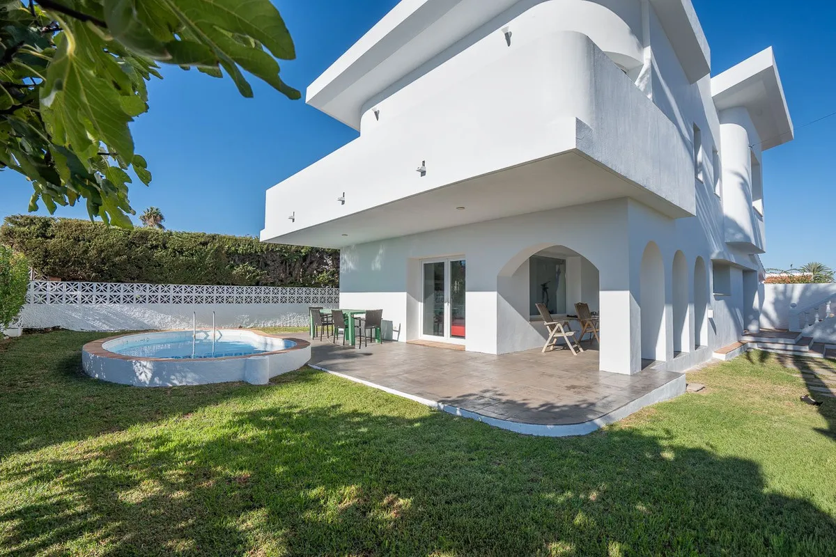 c1f0a489-56be-4283-b064-bc9ef9b08a3f