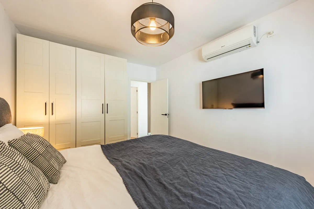 7d36cd22-5459-4b04-8268-866ddb402995