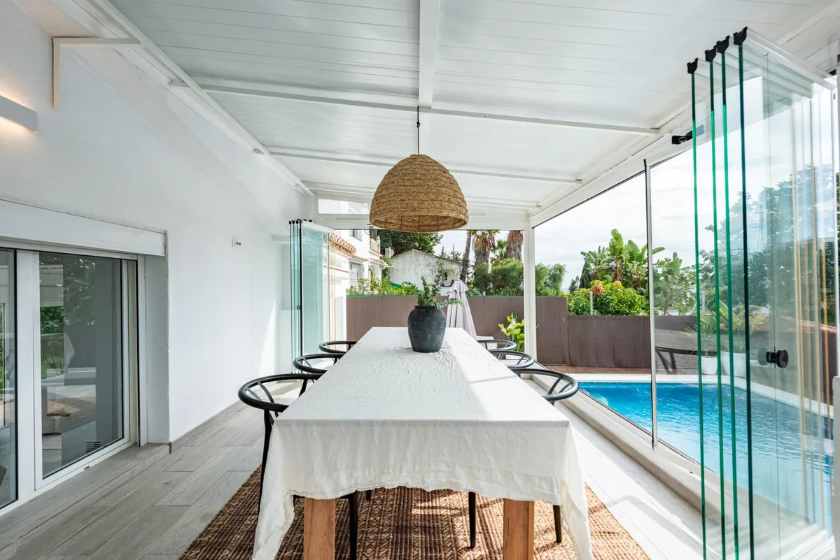 adb1b85f-6e3c-40a8-bb0f-0238d9c85479