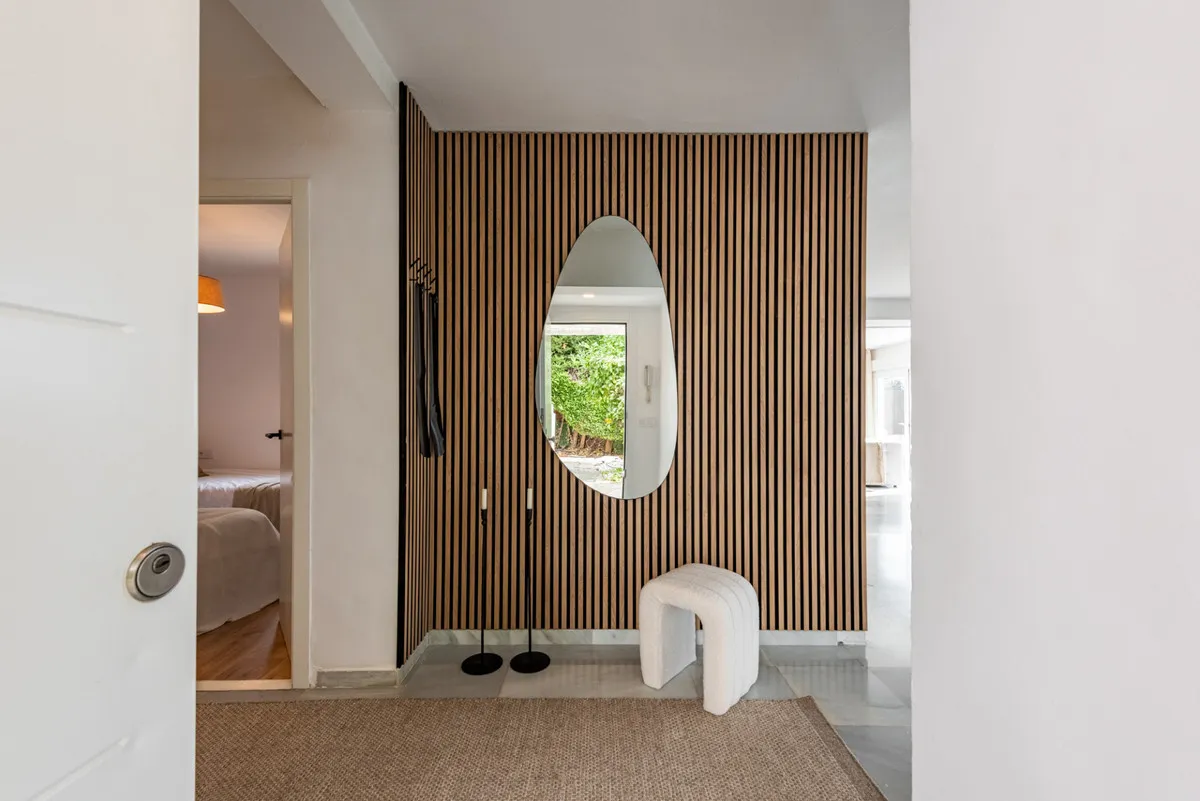 dd12835e-328e-44d0-adac-739c17bf4ee5