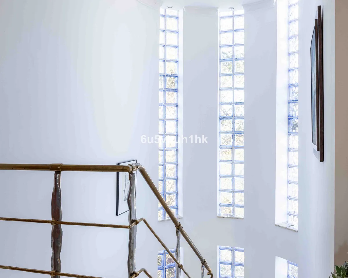 5f894ec4-dfca-4782-8168-905fc88e447c