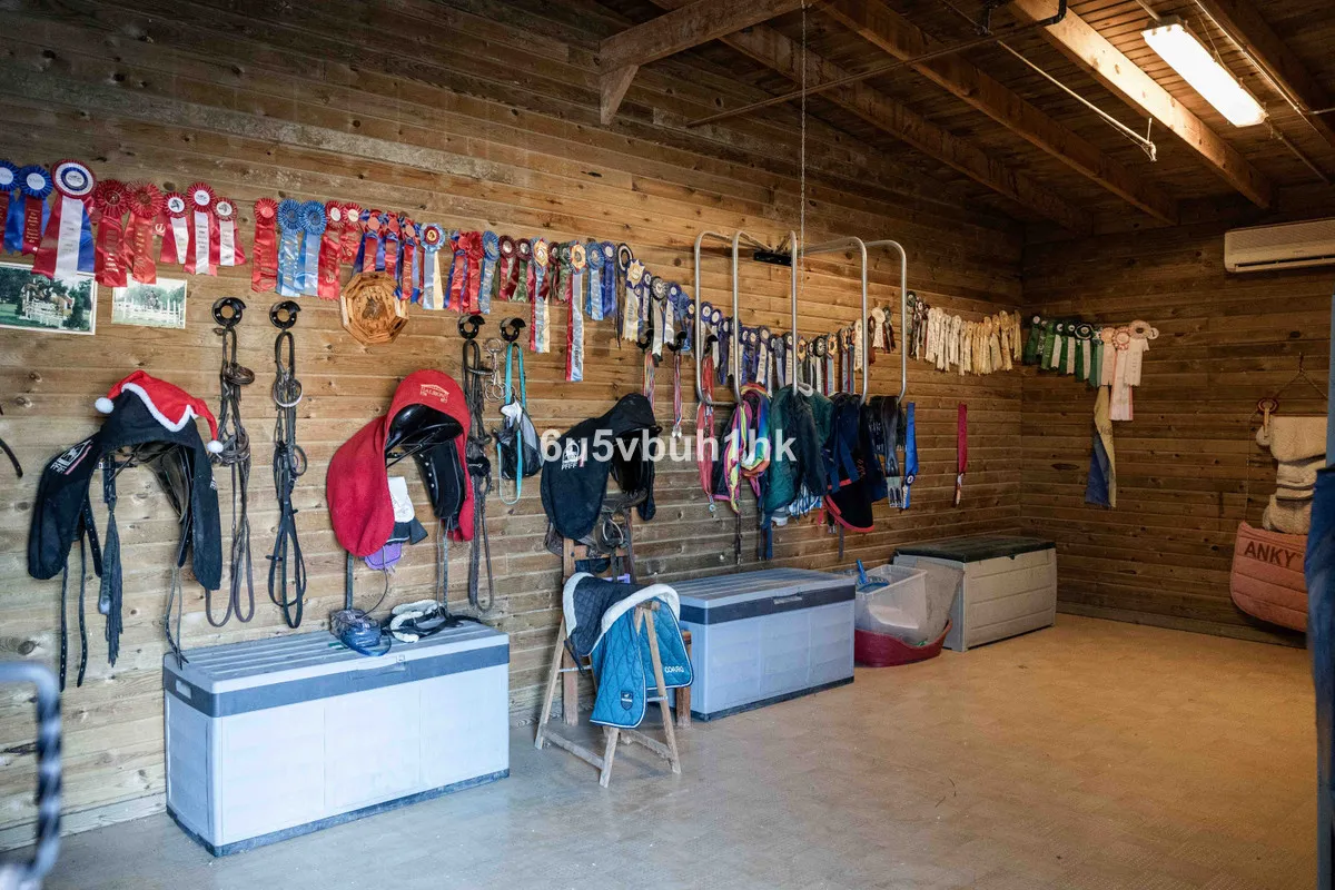 69072080-3d48-46cf-8052-c80dbdc19077