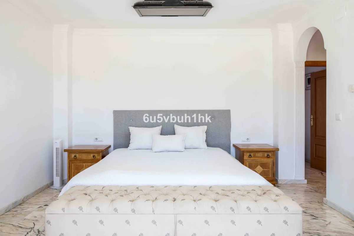 ef0c2605-1ffc-44e9-b8d1-bc1e706f6b94