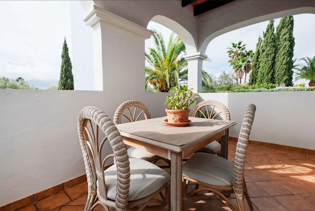 df526e40-65ba-4d4e-a753-f3e0c70cac9a