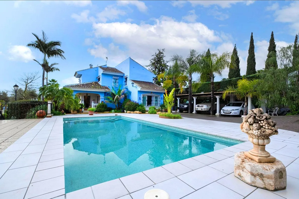 fda9cf52-bb69-43a8-b3bc-ba33acf23779