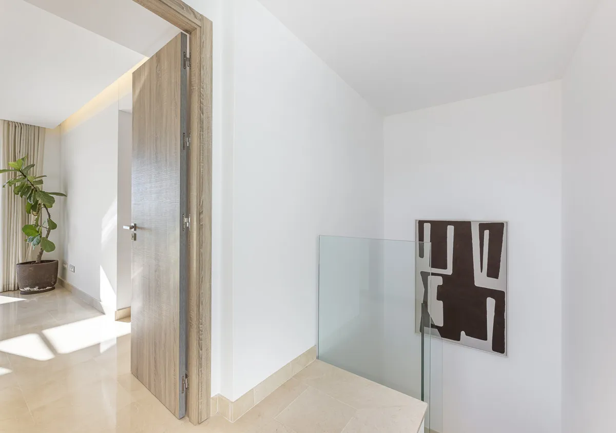 eef40938-1395-4d20-bf5c-fb5783c85793